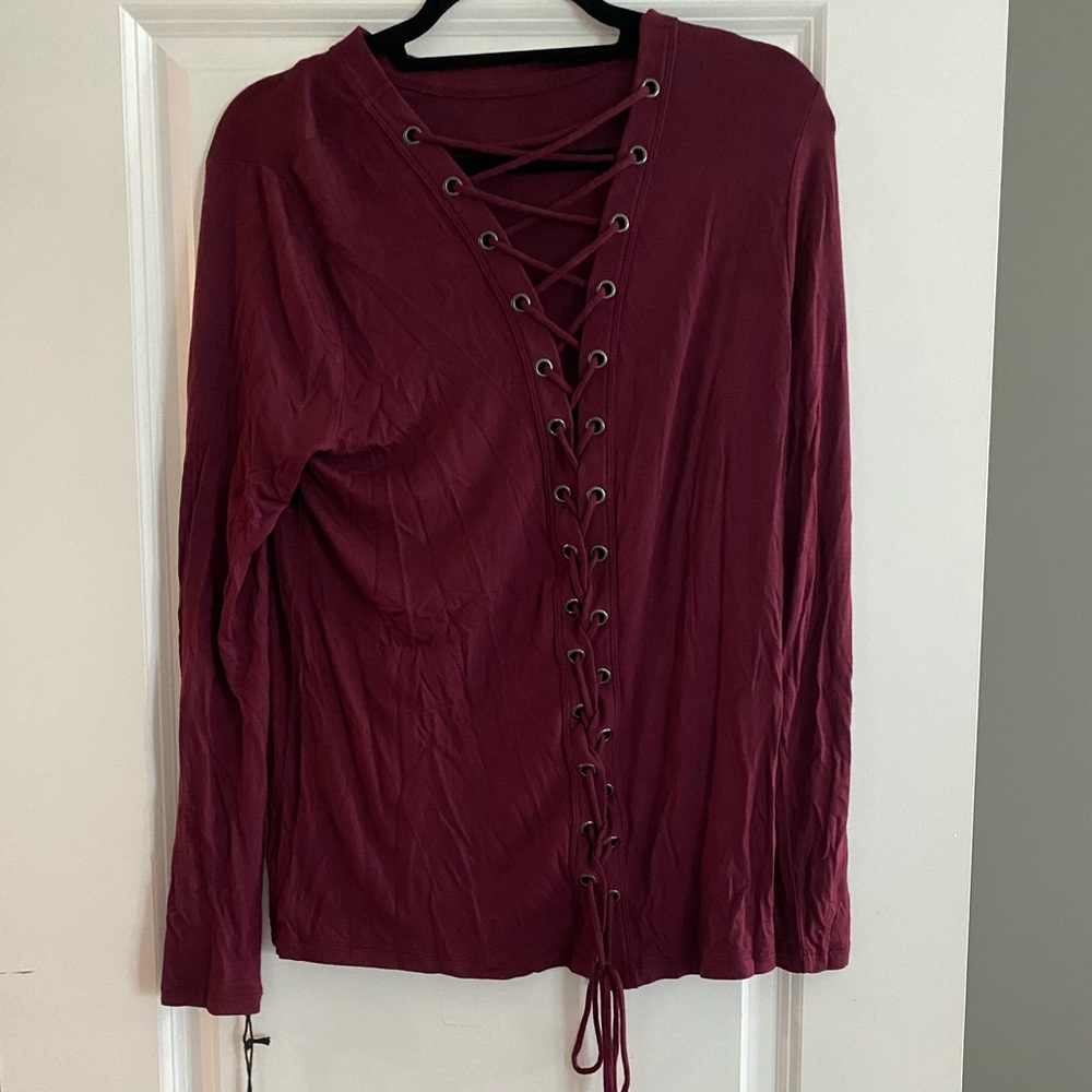 Lace-up back maroon top